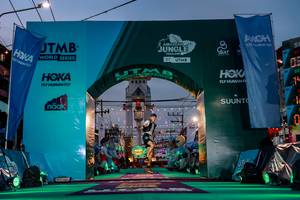 BIB: 
                            <button type="button" onclick="openModal(24863463)" class="btn btn-primary btn-sm float-right btn-popup" data-toggle="modal" data-target=".modal-high-quality">
                        <i class="fas fa-shopping-cart"></i> Add to Cart
                    </button>
                                            <button type="button" onclick="isThisMe(24863463, true)" class="btn btn-success btn-sm float-right btn-popup btn-isme hidden" data-toggle="tooltip" data-placement="bottom" title="นี่คือรูปของคุณใช่ไหม คลิกที่นี่เพื่อเอาเข้าอัลบั้ม">
                        <i class="fas fa-plus"></i> Add to album
                    </button>
                    <button type="button" onclick="isThisMe(24863463, false)" class="btn btn-warning btn-sm float-right btn-popup btn-isnotme hidden">
                        <i class="fas fa-ban"></i> Remove from album
                    </button>